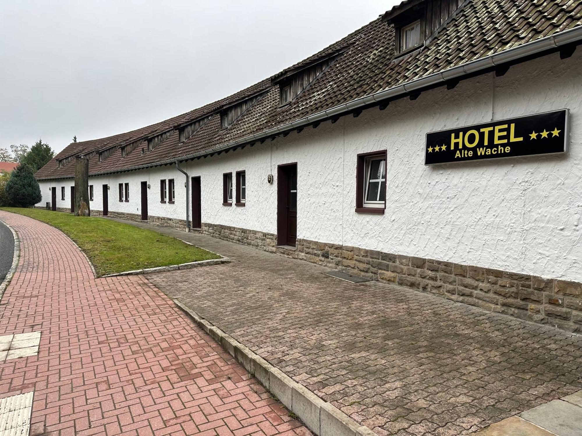 Hotel Alte Wache Mariental Ngoại thất bức ảnh