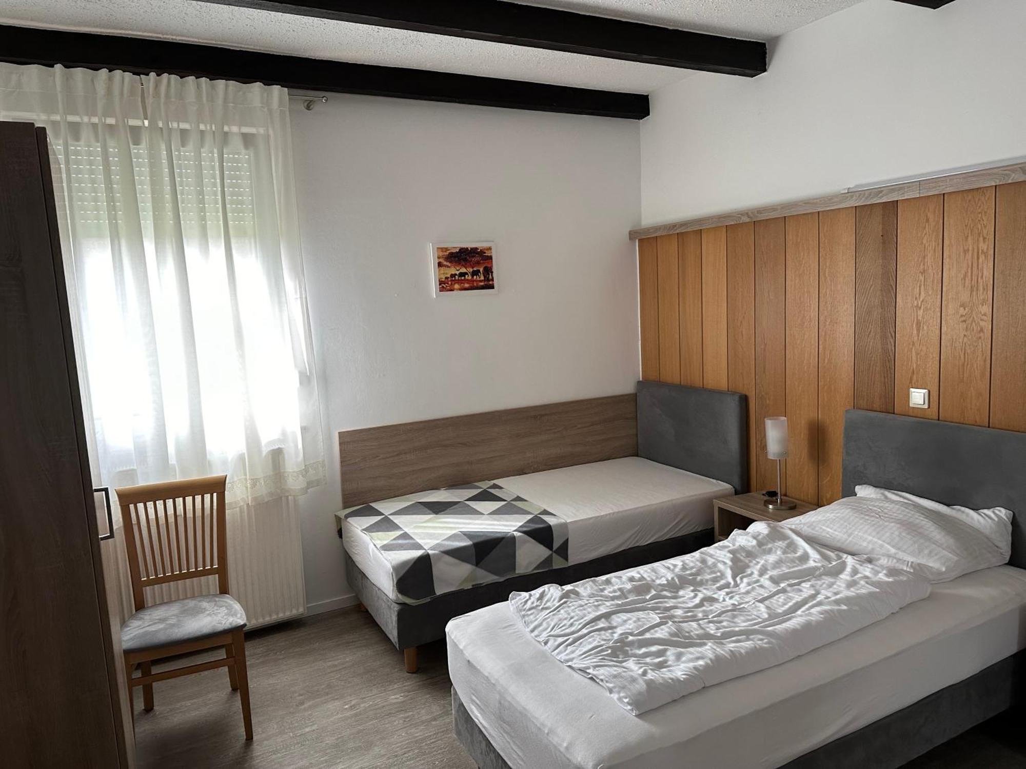 Hotel Alte Wache Mariental Ngoại thất bức ảnh